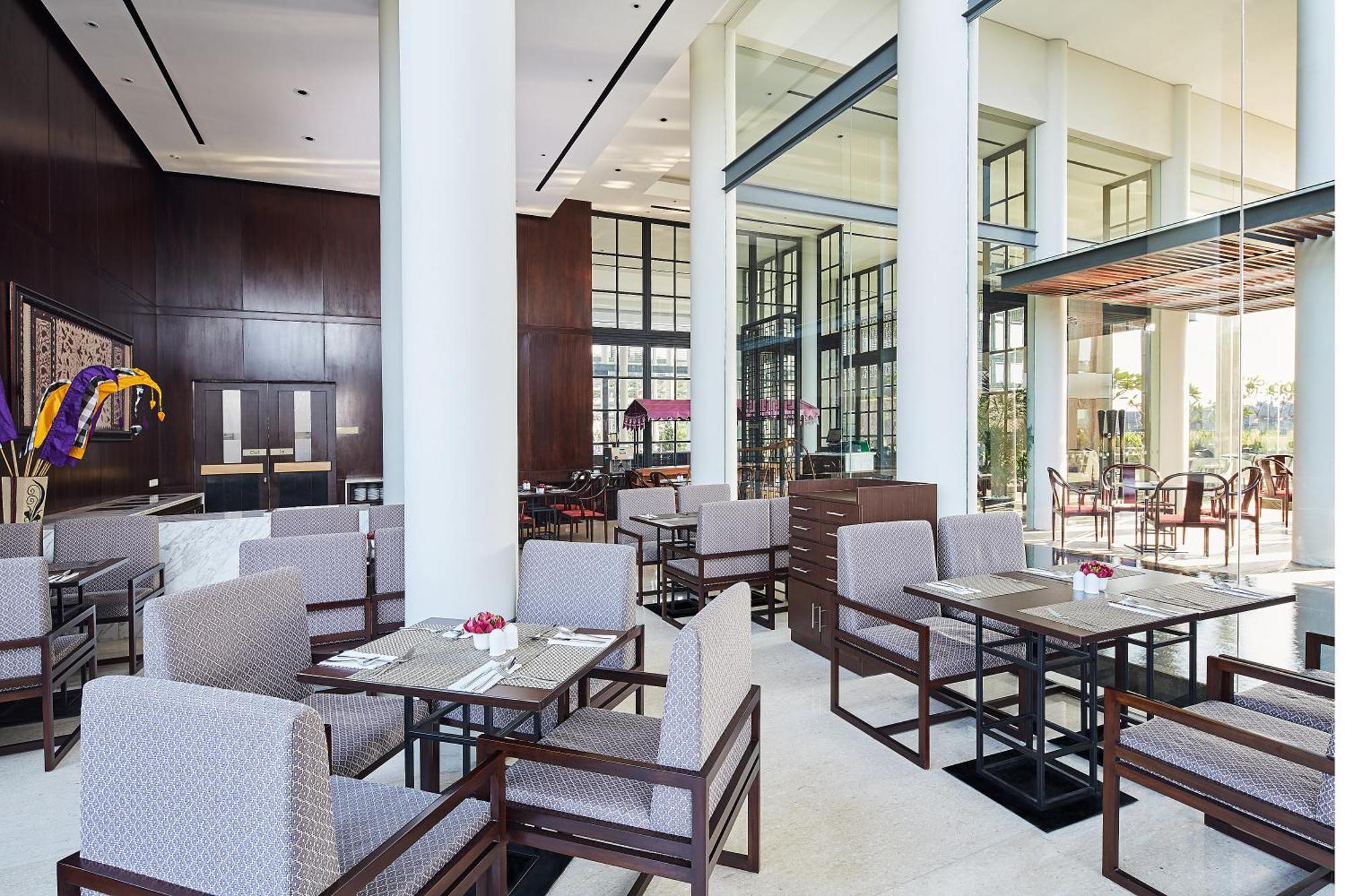 พรีเมียร์ เพลซ สุราบายาแอร์พอร์ต Hotel ซิโดอาร์โจ ภายนอก รูปภาพ