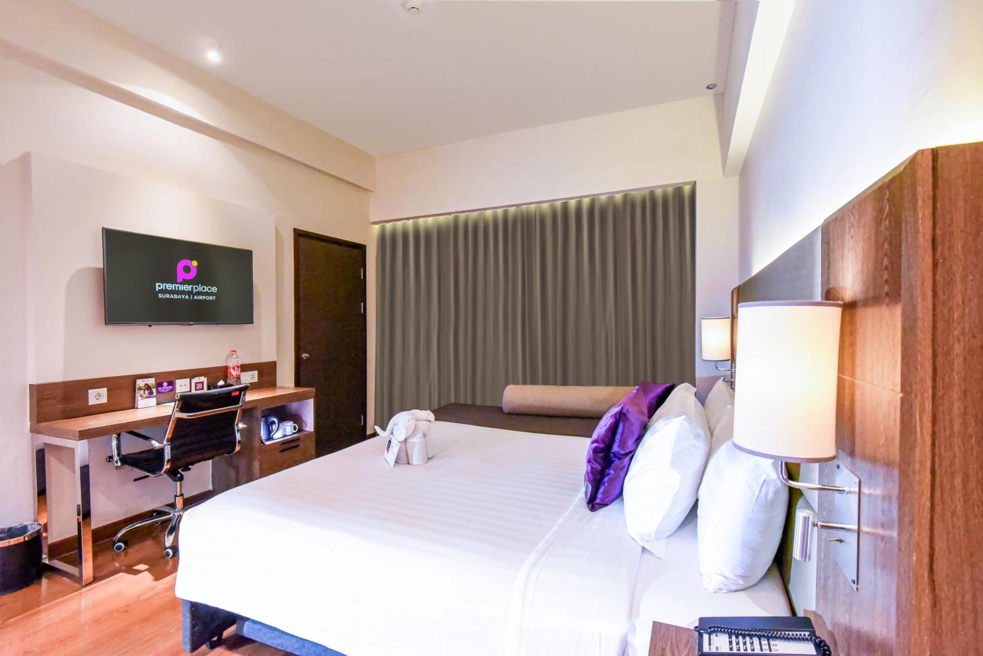 พรีเมียร์ เพลซ สุราบายาแอร์พอร์ต Hotel ซิโดอาร์โจ ภายนอก รูปภาพ
