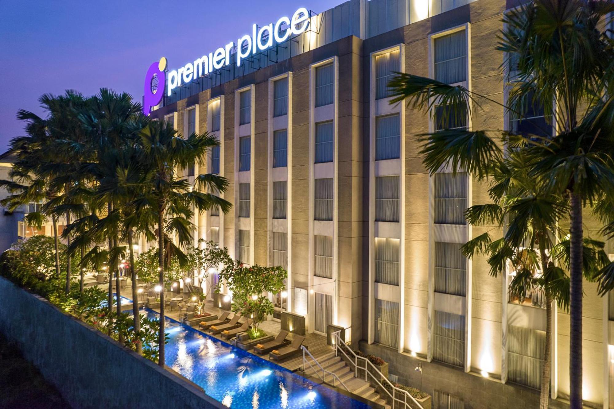 พรีเมียร์ เพลซ สุราบายาแอร์พอร์ต Hotel ซิโดอาร์โจ ภายนอก รูปภาพ