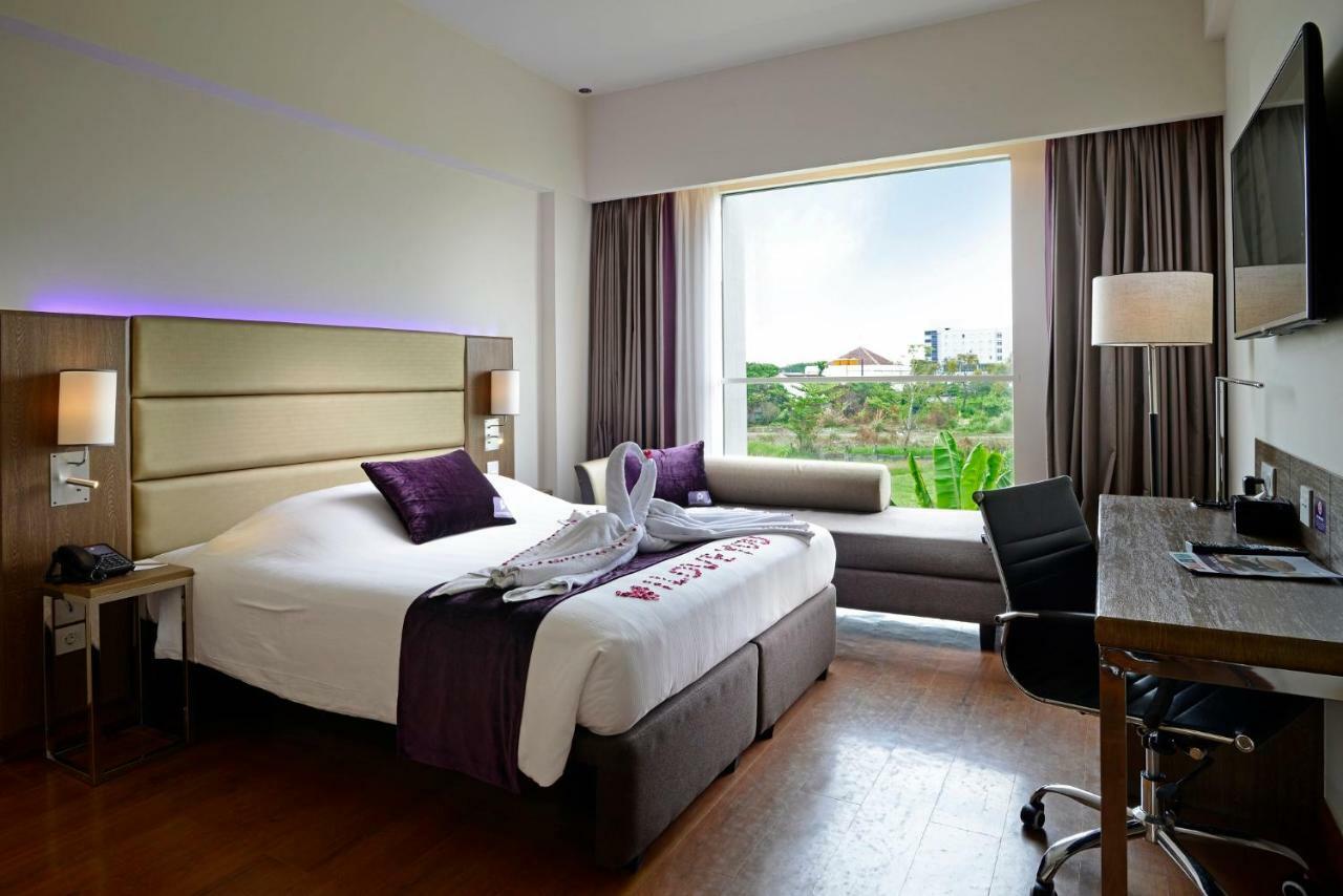 พรีเมียร์ เพลซ สุราบายาแอร์พอร์ต Hotel ซิโดอาร์โจ ภายนอก รูปภาพ