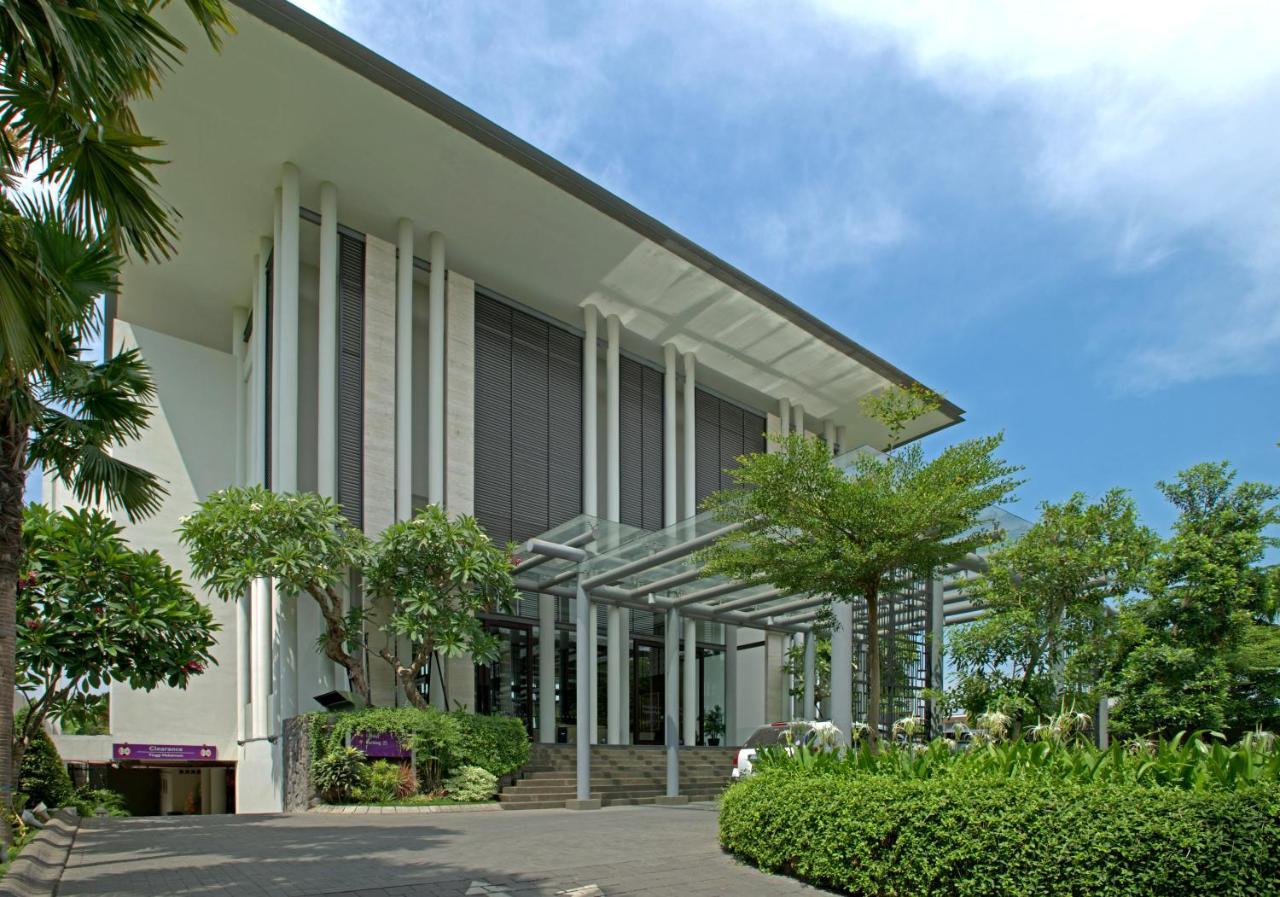 พรีเมียร์ เพลซ สุราบายาแอร์พอร์ต Hotel ซิโดอาร์โจ ภายนอก รูปภาพ